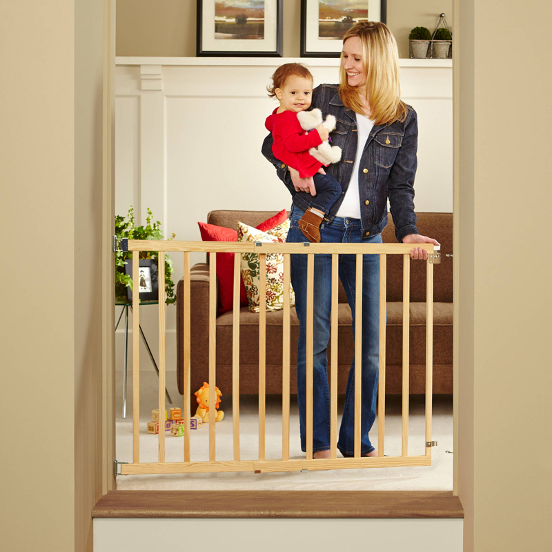 Aurore Natural Wooden Safety Gate (Baby and Kids) - DSG160